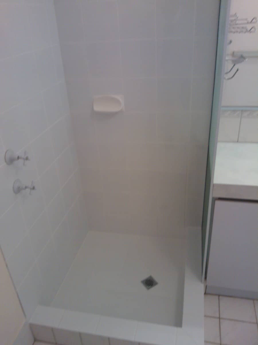 Shower finished with epoxy grout